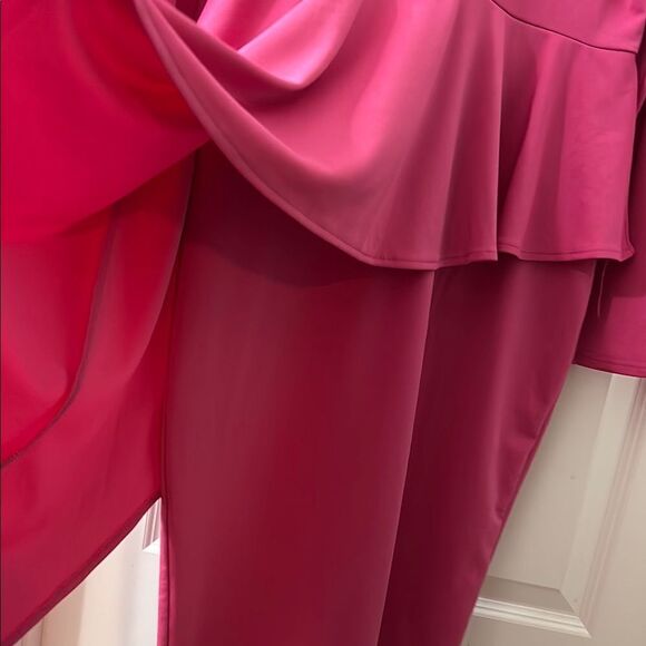 Elegant Pink Long-Sleeve Dress - Picture 4 of 9